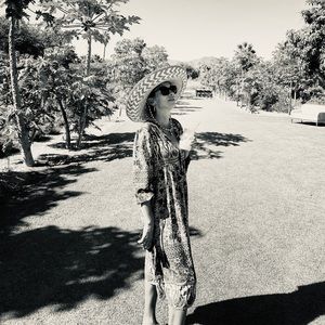 Meet your Posher, Posh